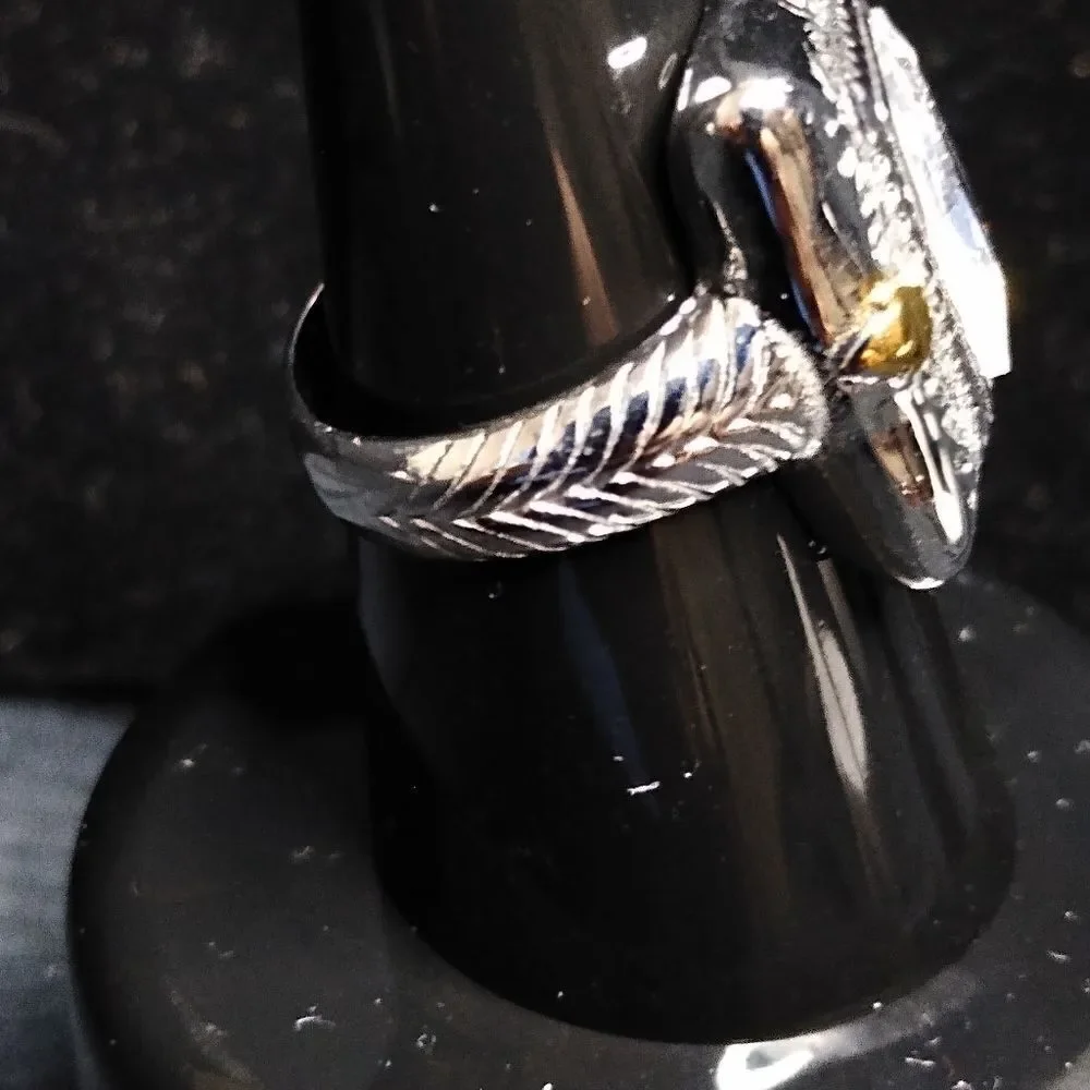 CZ DIAMOND RING - Picture 3 of 10
